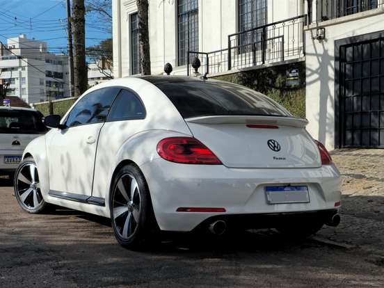 VOLKSWAGEN-FUSCA-2.0 TSI 16V GASOLINA 2P AUTOMÁTICO VOLKSWAGEN-FUSCA-2012