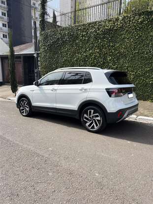 VOLKSWAGEN-T-CROSS-2024