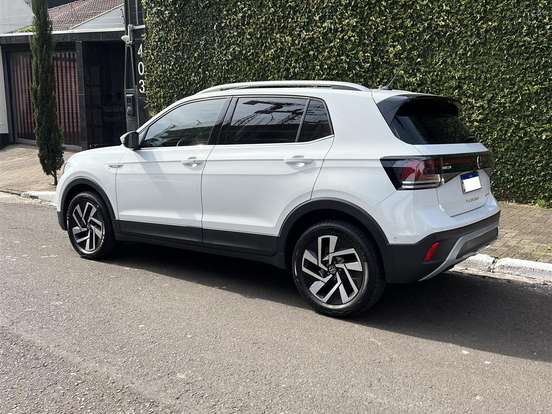 VOLKSWAGEN-T-CROSS-1.4 250 TSI TOTAL FLEX HIGHLINE AUTOMÁTICO VOLKSWAGEN-T-CROSS-2024