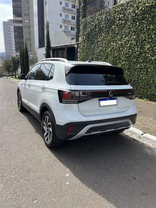 VOLKSWAGEN-T-CROSS-2024