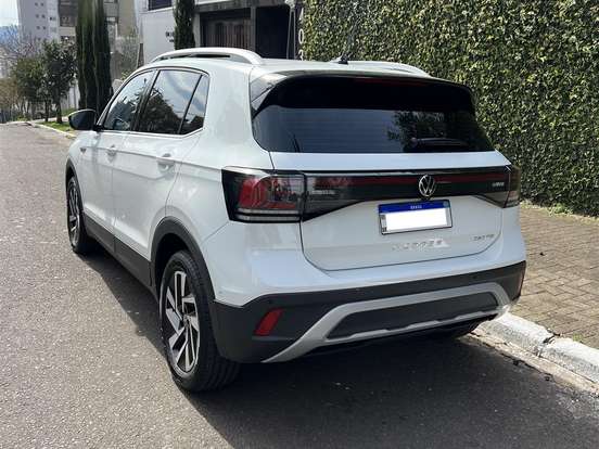 VOLKSWAGEN-T-CROSS-1.4 250 TSI TOTAL FLEX HIGHLINE AUTOMÁTICO VOLKSWAGEN-T-CROSS-2024