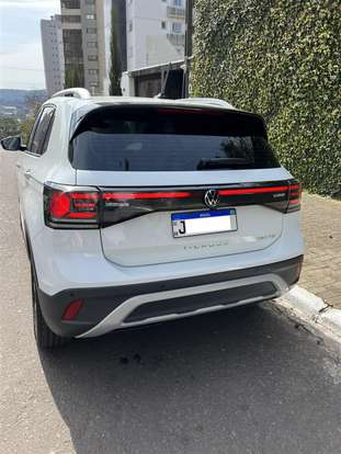 VOLKSWAGEN-T-CROSS-2024