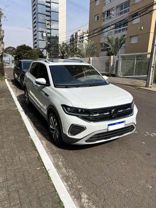 VOLKSWAGEN-T-CROSS-2024