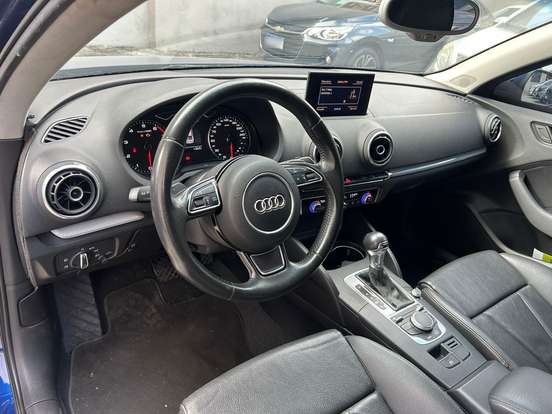 AUDI-A3-1.8 TFSI SEDAN AMBITION 16V 180CV GASOLINA 4P AUTOMÁTICO AUDI-A3-2014