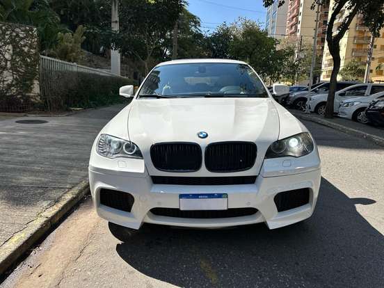 BMW-X6-2011