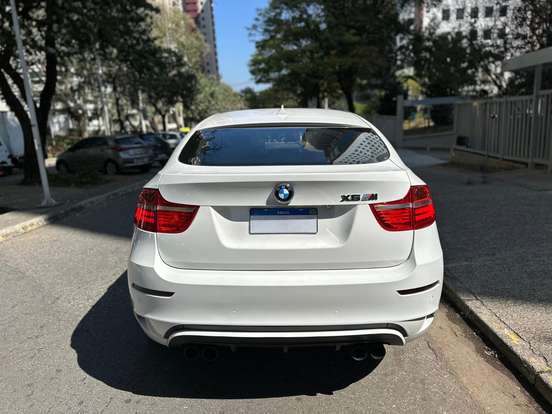 BMW-X6-4.4 M 4X4 COUPÉ V8 32V BI-TURBO GASOLINA 4P AUTOMÁTICO BMW-X6-2011