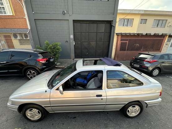 FORD-ESCORT-1.8 I GL 8V GASOLINA 2P MANUAL FORD-ESCORT-1994