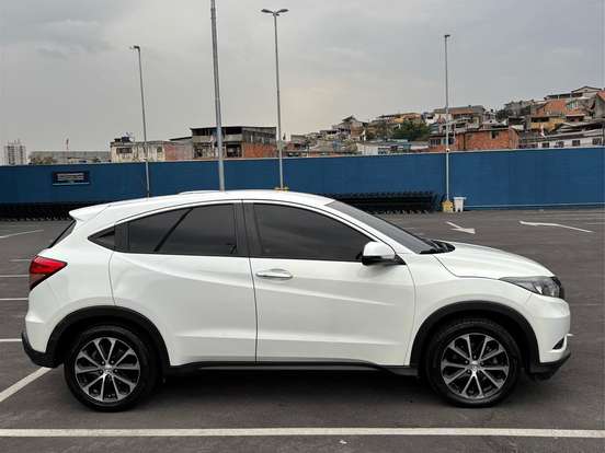 HONDA-HR-V-1.8 16V FLEX LX 4P MANUAL HONDA-HR-V-2016