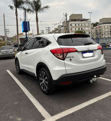 HONDA-HR-V-2016