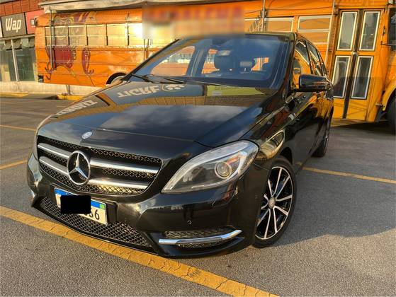MERCEDES-BENZ B 200 1.6 SPORT TURBO GASOLINA 4P AUTOMÁTICO