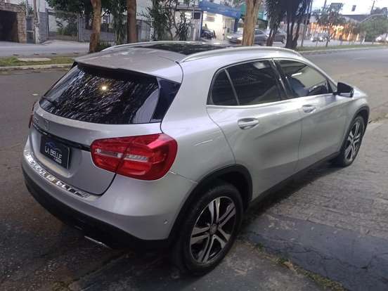 MERCEDES-BENZ-GLA 200-1.6 CGI ENDURO 16V TURBO FLEX 4P AUTOMÁTICO MERCEDES-BENZ-GLA 200-2017