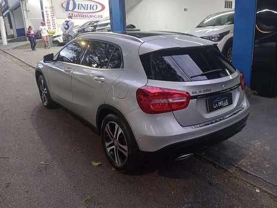 MERCEDES-BENZ-GLA 200-1.6 CGI ENDURO 16V TURBO FLEX 4P AUTOMÁTICO MERCEDES-BENZ-GLA 200-2017