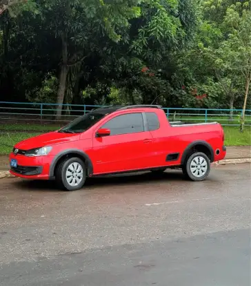 VOLKSWAGEN-SAVEIRO-2013