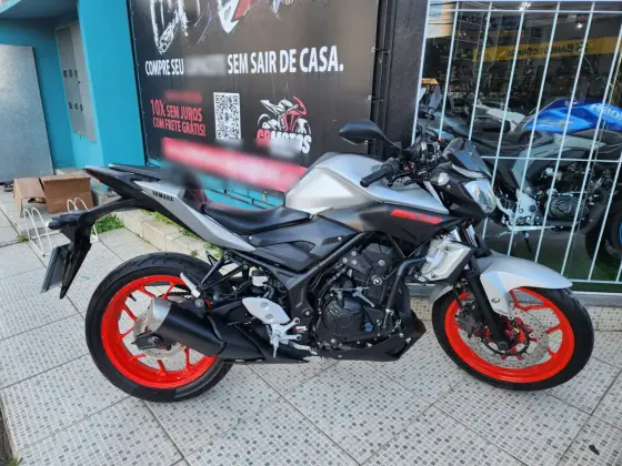 YAMAHA MT-03 ABS YAMAHA MT-03 ABS