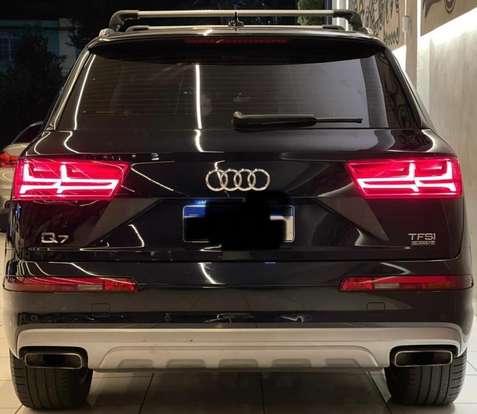 AUDI-Q7-2016