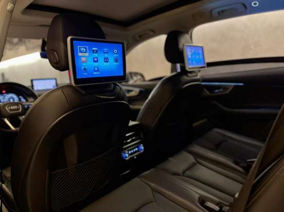 AUDI-Q7-2016