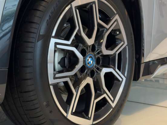 BMW-iX1-ELÉTRICO XDRIVE30 M SPORT BMW-iX1-2024