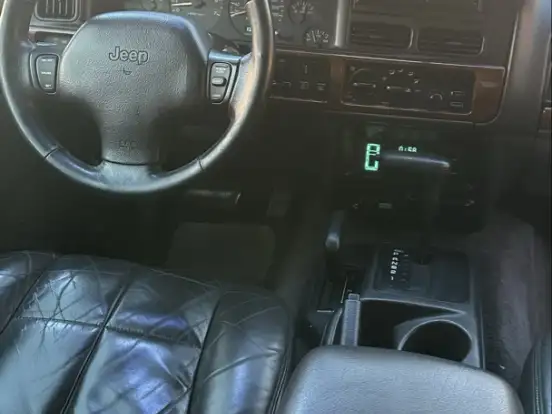 JEEP-GRAND CHEROKEE-5.2 LIMITED 4X4 V8 16V GASOLINA 4P AUTOMÁTICO JEEP-GRAND CHEROKEE-1996
