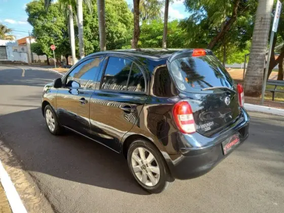 NISSAN MARCH 1.6 SV 16V FLEX 4P MANUAL NISSAN MARCH 1.6 SV 16V FLEX 4P MANUAL