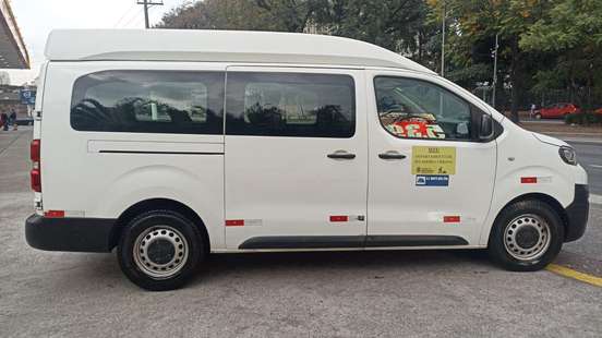 PEUGEOT-EXPERT-2019