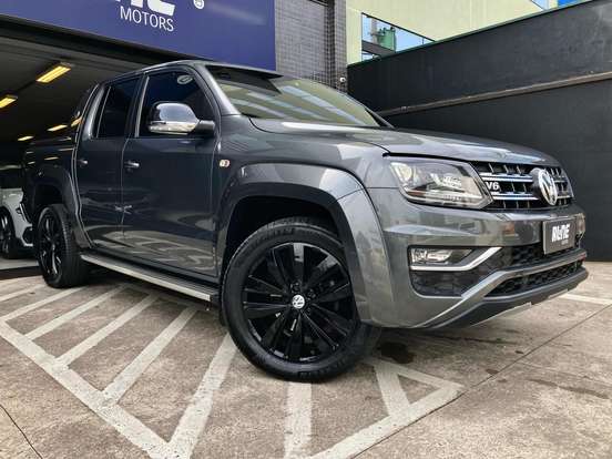 VOLKSWAGEN-AMAROK-2019