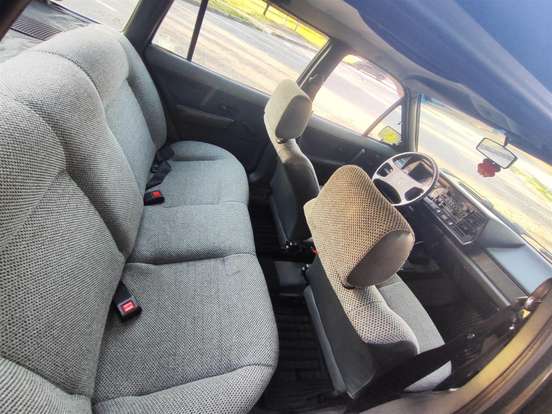 VOLKSWAGEN-SANTANA-1989