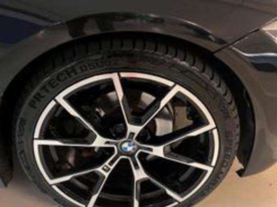 BMW-320i-2015