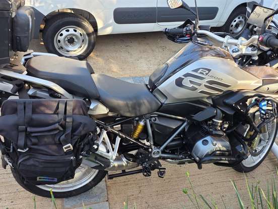BMW-R 1200 GS PREMIUM BMW-R 1200 GS PREMIUM-2019