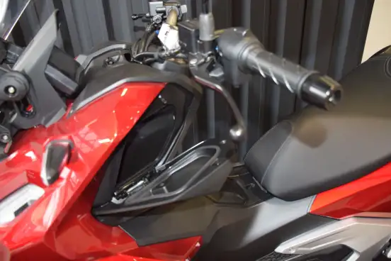 HONDA-ADV-2025