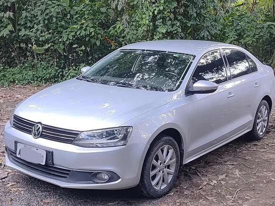 VOLKSWAGEN-JETTA-2.0 COMFORTLINE FLEX 4P TIPTRONIC VOLKSWAGEN-JETTA-2011