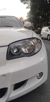 BMW-118i-2011