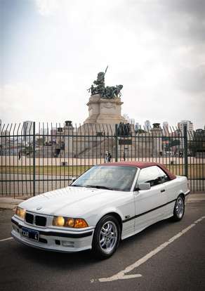 BMW-325i-1994