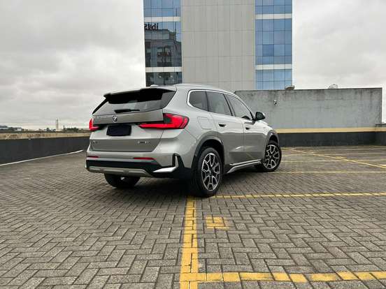 BMW-X1-2.0 16V TURBO GASOLINA SDRIVE20I X-LINE STEPTRONIC BMW-X1-2023
