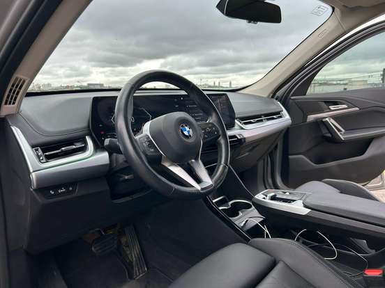 BMW-X1-2023