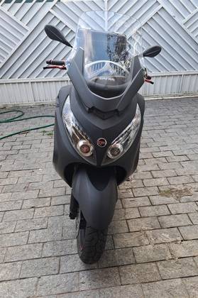 DAFRA MAXSYM 400i 