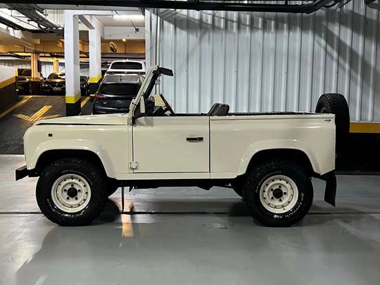 LAND ROVER-DEFENDER-2.5 90 SOFT TOP 4X4 TURBO INTERCOOLER DIESEL 2P MANUAL LAND ROVER-DEFENDER-1997