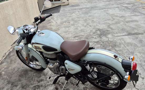 ROYAL ENFIELD-CLASSIC 350-2023