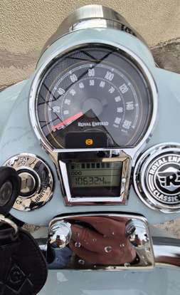ROYAL ENFIELD-CLASSIC 350-2023