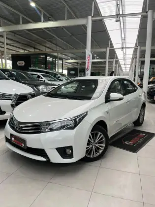 TOYOTA COROLLA 2.0 ALTIS 16V FLEX 4P AUTOMÁTICO