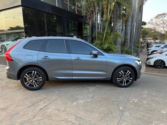 Imagem de VOLVO XC60 2.0 T5 GASOLINA MOMENTUM AWD GEARTRONIC