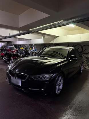 BMW-320i-2015
