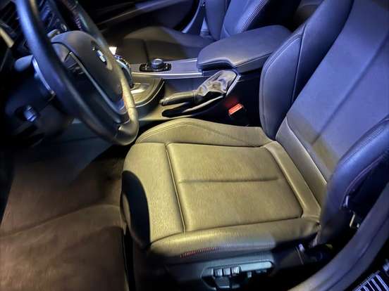 BMW-320i-2.0 SPORT 16V TURBO ACTIVE FLEX 4P AUTOMÁTICO BMW-320i-2015