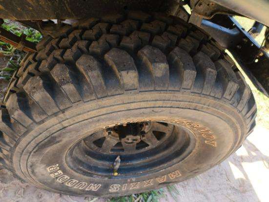 FORD-JEEP-1961