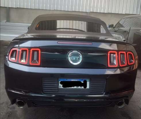 FORD-MUSTANG-2012