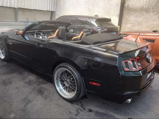 FORD-MUSTANG-5.0 CONVERSIVEL V8 4V TI-VCT GASOLINA 2P AUTOMÁTICO FORD-MUSTANG-2012