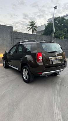 RENAULT-DUSTER-2013
