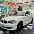 BMW 118i 2.0 UE71 16V GASOLINA 4P AUTOMÁTICO BMW 118i 2.0 UE71 16V GASOLINA 4P AUTOMÁTICO