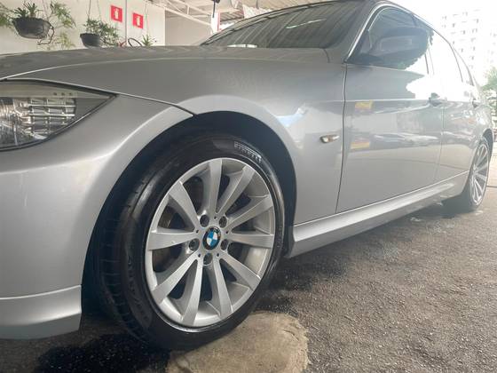 BMW 325i 2.5 SEDAN 24V GASOLINA 4P AUTOMÁTICO