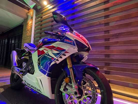 HONDA-CBR 1000RR-R FIREBLADE SP HONDA-CBR 1000RR-R FIREBLADE SP-2022