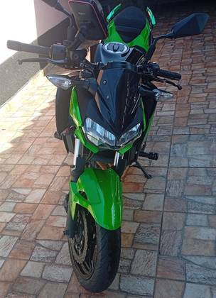 KAWASAKI Z400 
